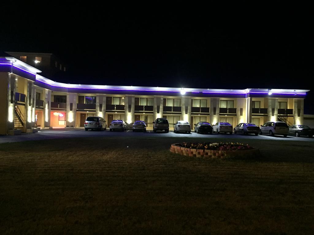 Scottish Inns Tonawanda Exterior photo