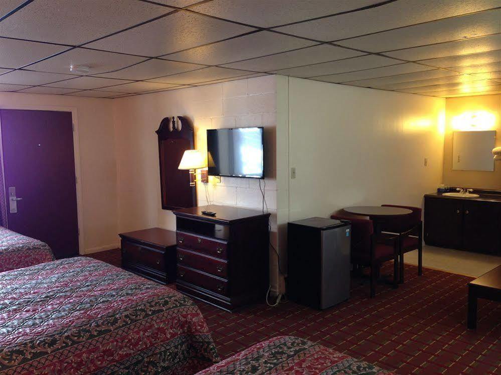 Scottish Inns Tonawanda Exterior photo